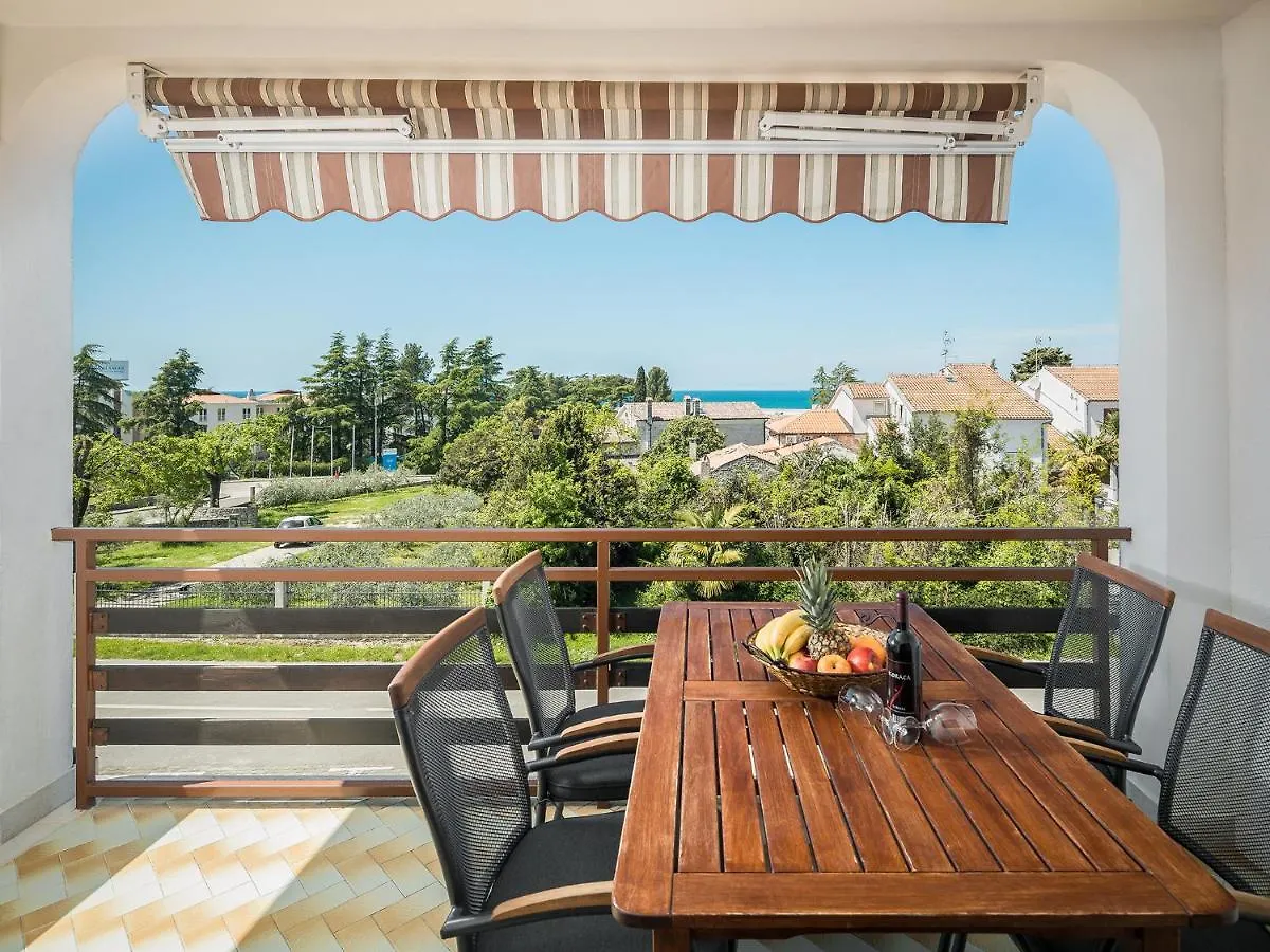 Apartments Spadici Poreč 0*,  Horvátország