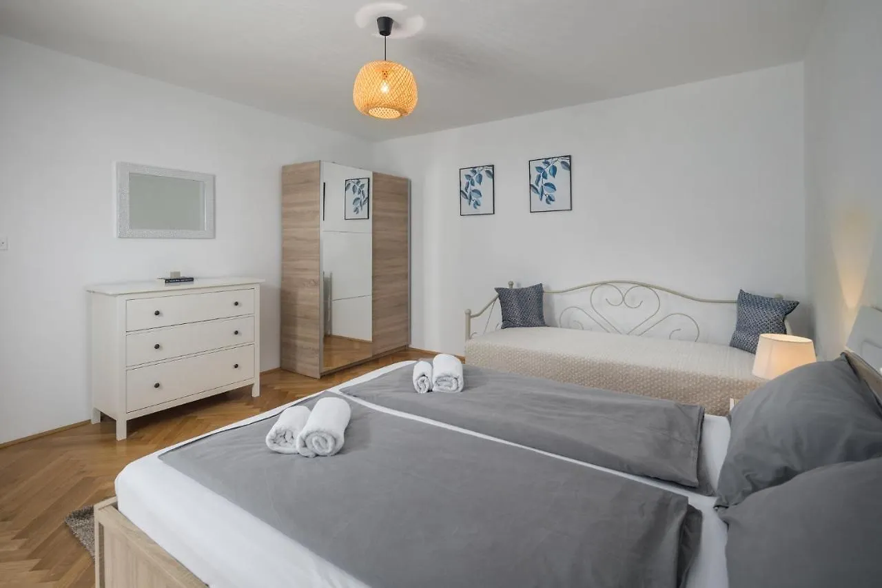 Apartments Spadici Poreč Horvátország